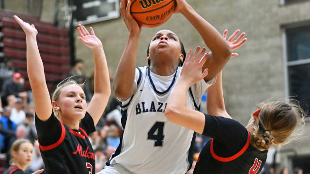Sierra Canyon Camas girls basketball POA Holiday Classic Leon Neuschwander 47